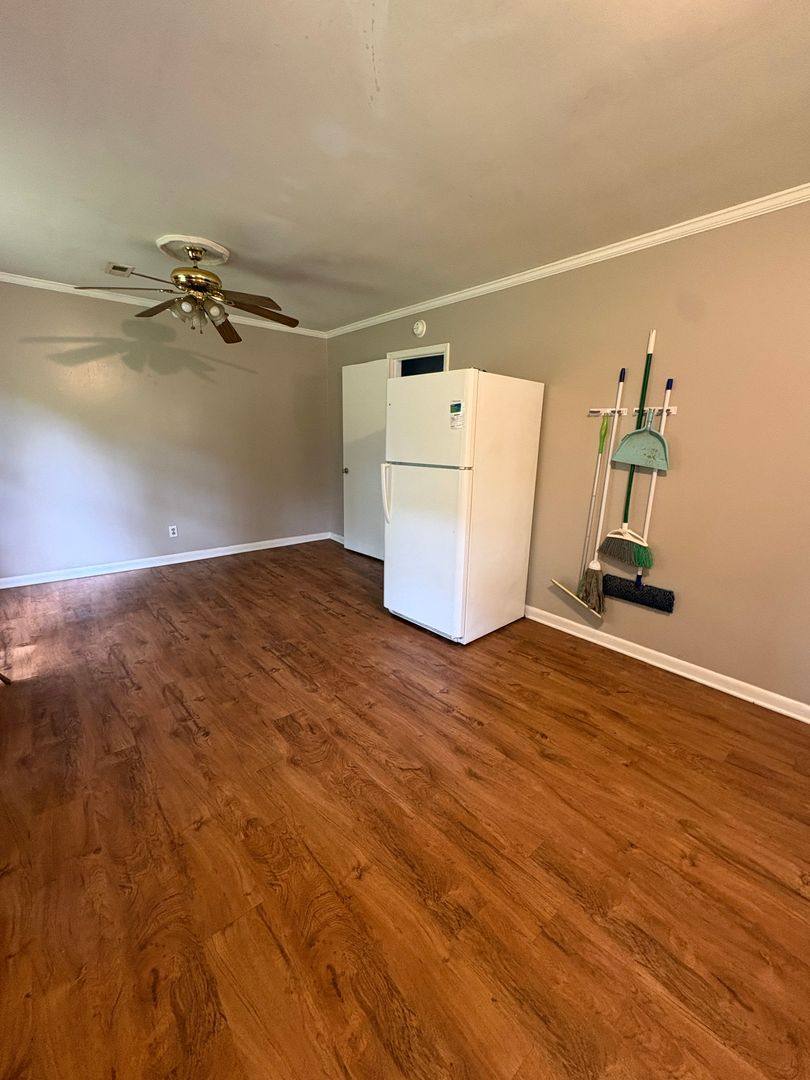 House for rent at 1740 Camden Rd, Winston Salem, NC 27103