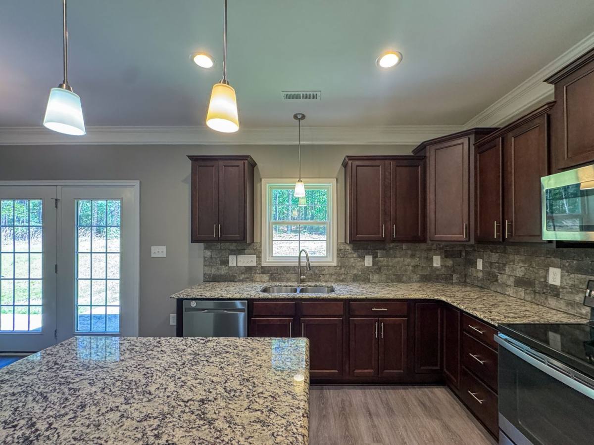 House for rent at 7550 Hillside Ave, Fayetteville, NC 28311