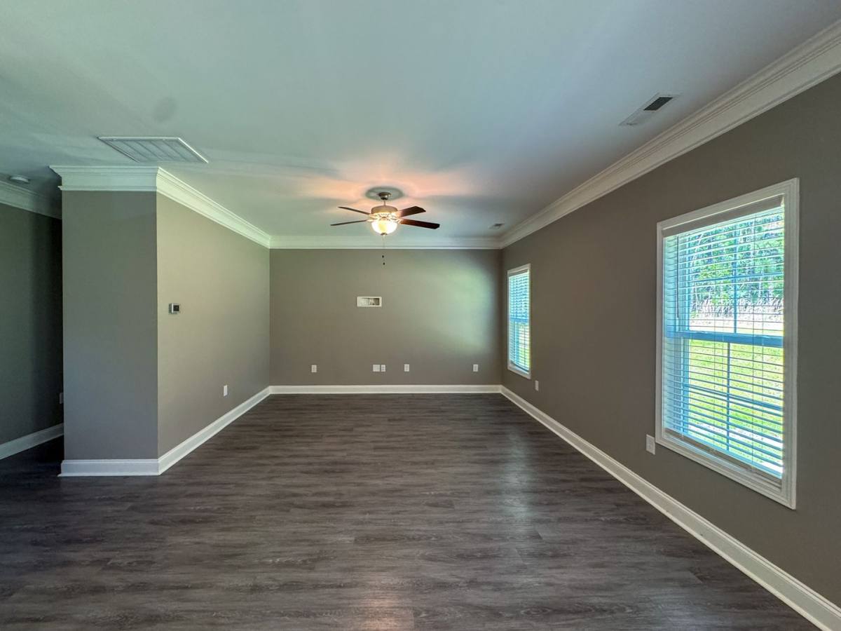 House for rent at 7550 Hillside Ave, Fayetteville, NC 28311