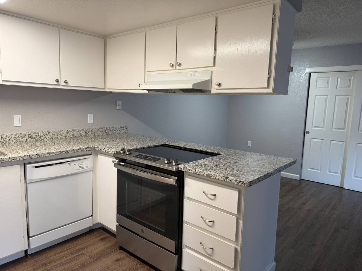 Apartment for rent at 1131-1151 Bell St, Sacramento, CA 95825