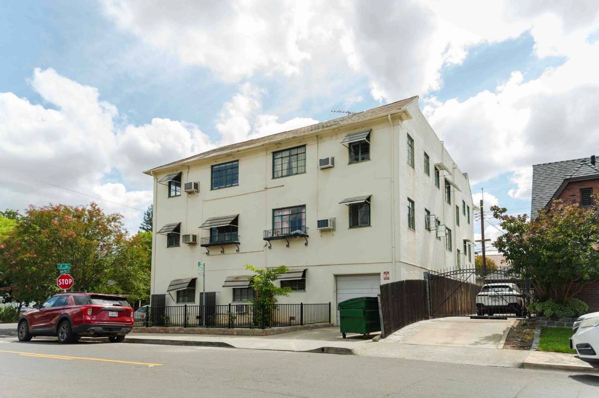 Apartment for rent at 3540 J St, Sacramento, CA 95816
