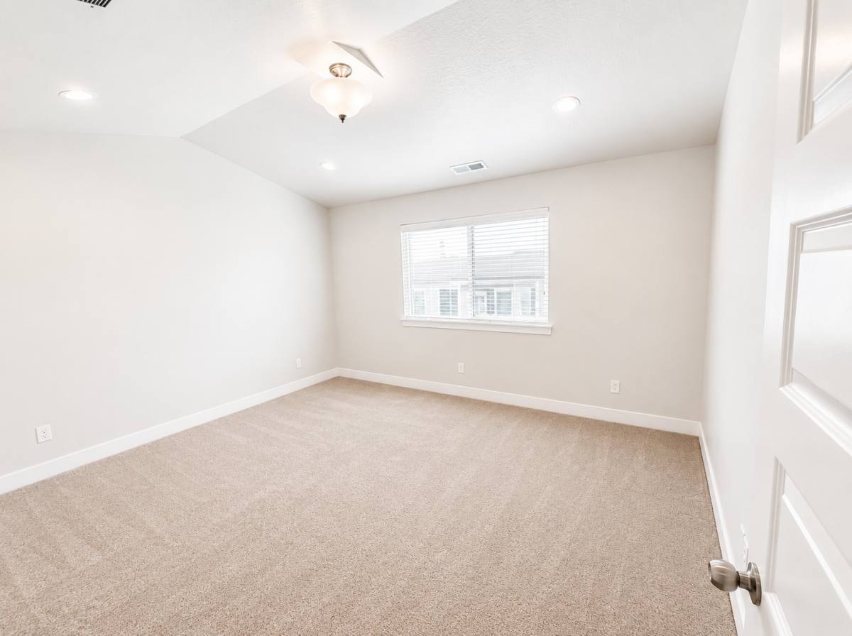 Townhouse for rent at 1727 N 3830 W, Lehi, UT 84043