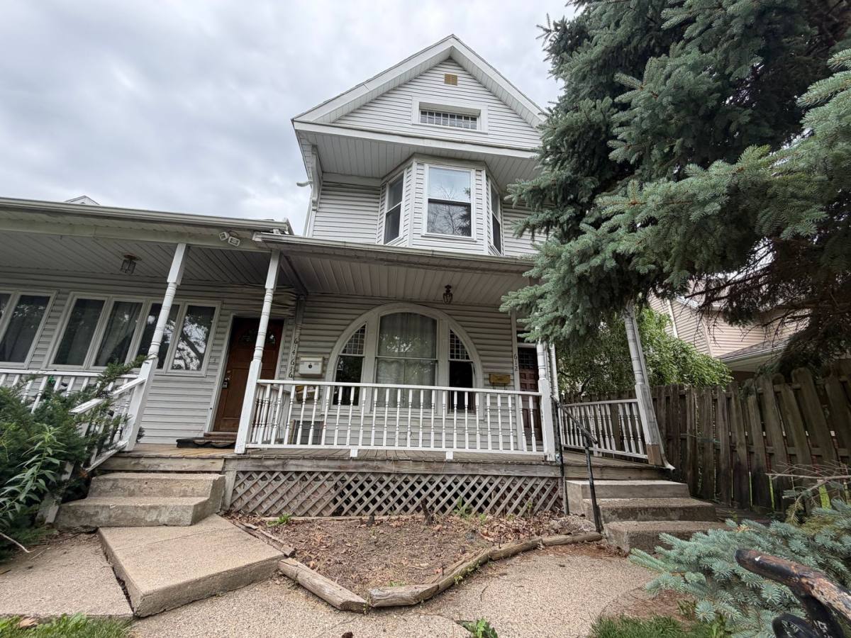 Apartment for rent at 612-616 S 10th St, Lafayette, IN 47905