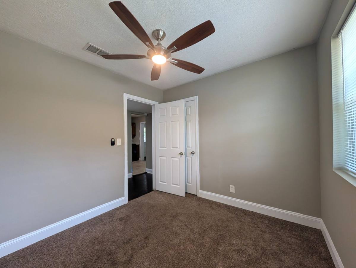 House for rent at 5363 Poppy Dr, Jacksonville, FL 32205