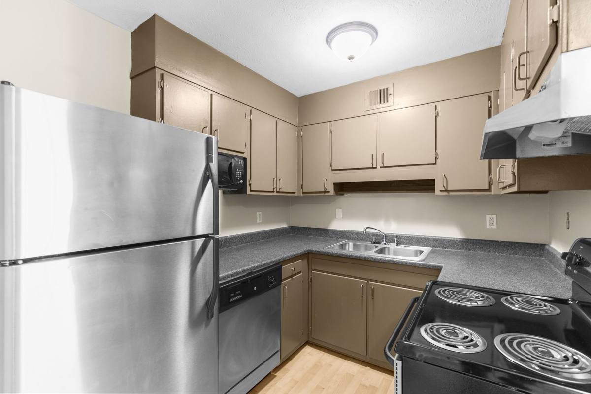 Apartment for rent at 2933 Clairmont Ave, Birmingham, AL 35205