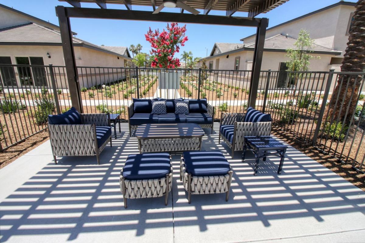 Apartment for rent at 1610 Jenkins Rd, Bakersfield, CA 93314
