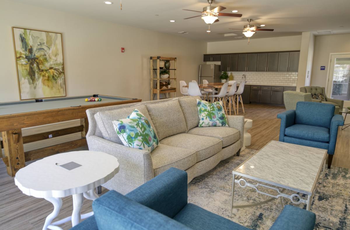 Apartment for rent at 1610 Jenkins Rd, Bakersfield, CA 93314