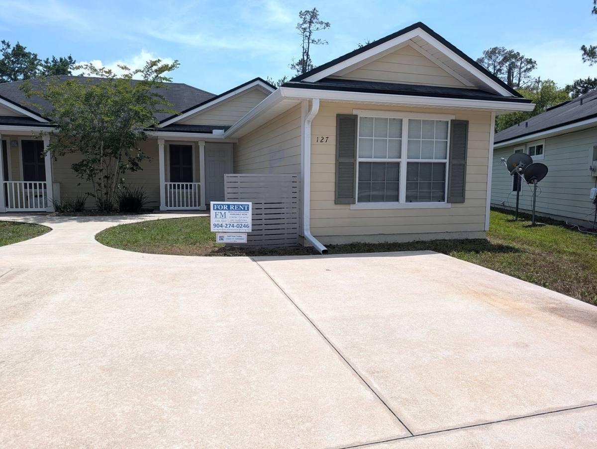 House for rent at 127 Plantation Point Dr, Saint Augustine, FL 32084