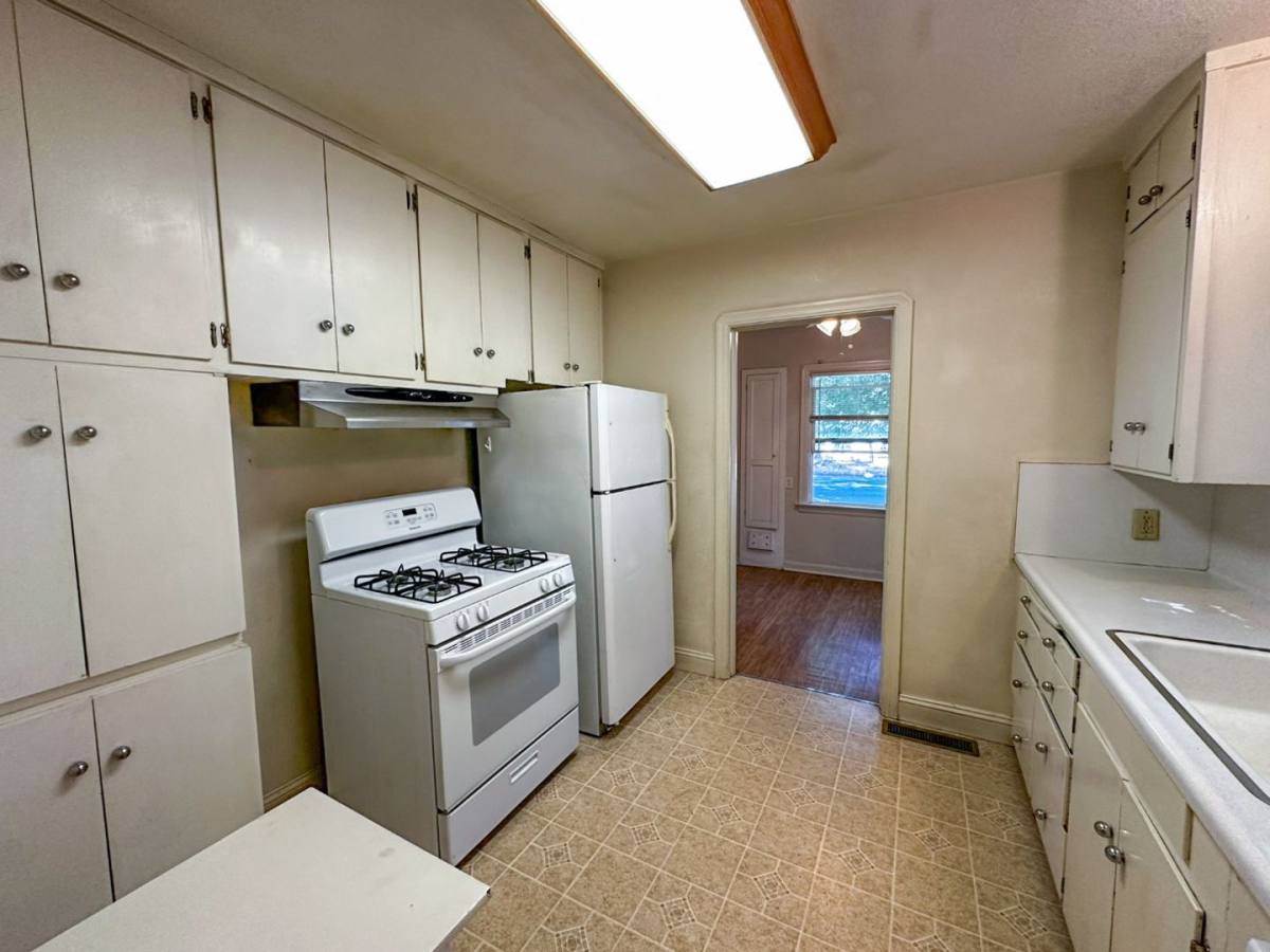 House for rent at 485 E 1st Ave, Chico, CA 95926