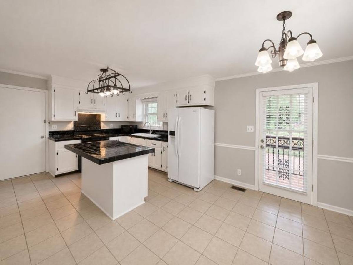 House for rent at 125 Mossland Dr, Clarksville, TN 37042