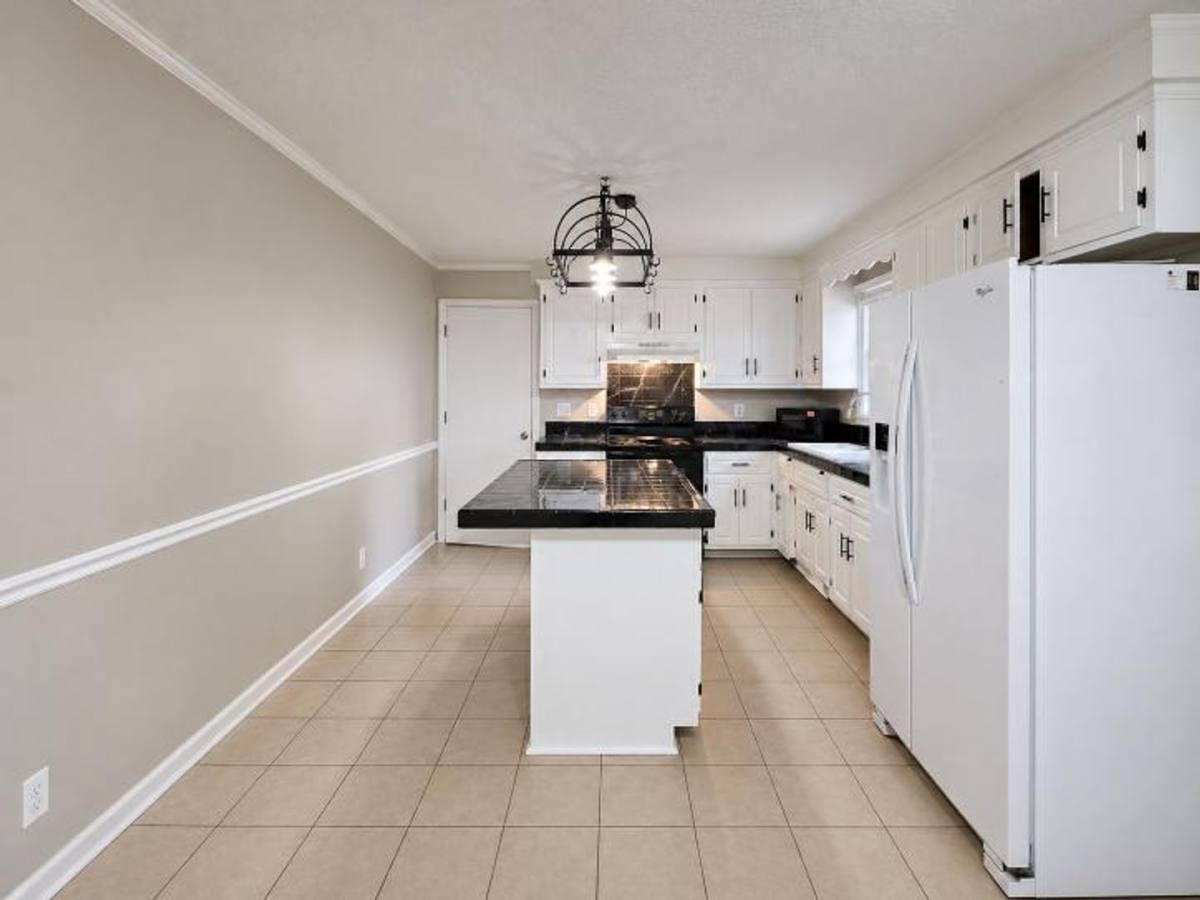 House for rent at 125 Mossland Dr, Clarksville, TN 37042