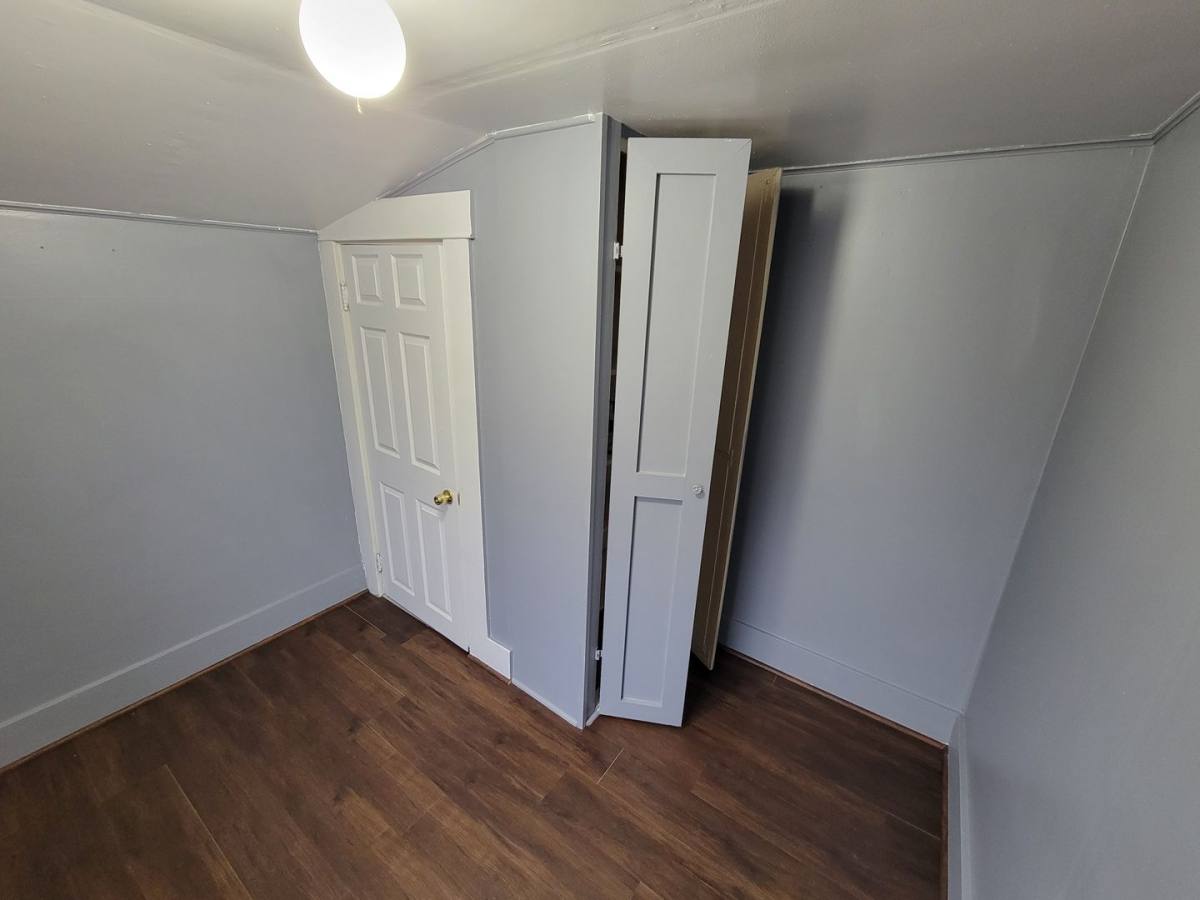 House for rent at 839 1st Ave N, Kent, WA 98032