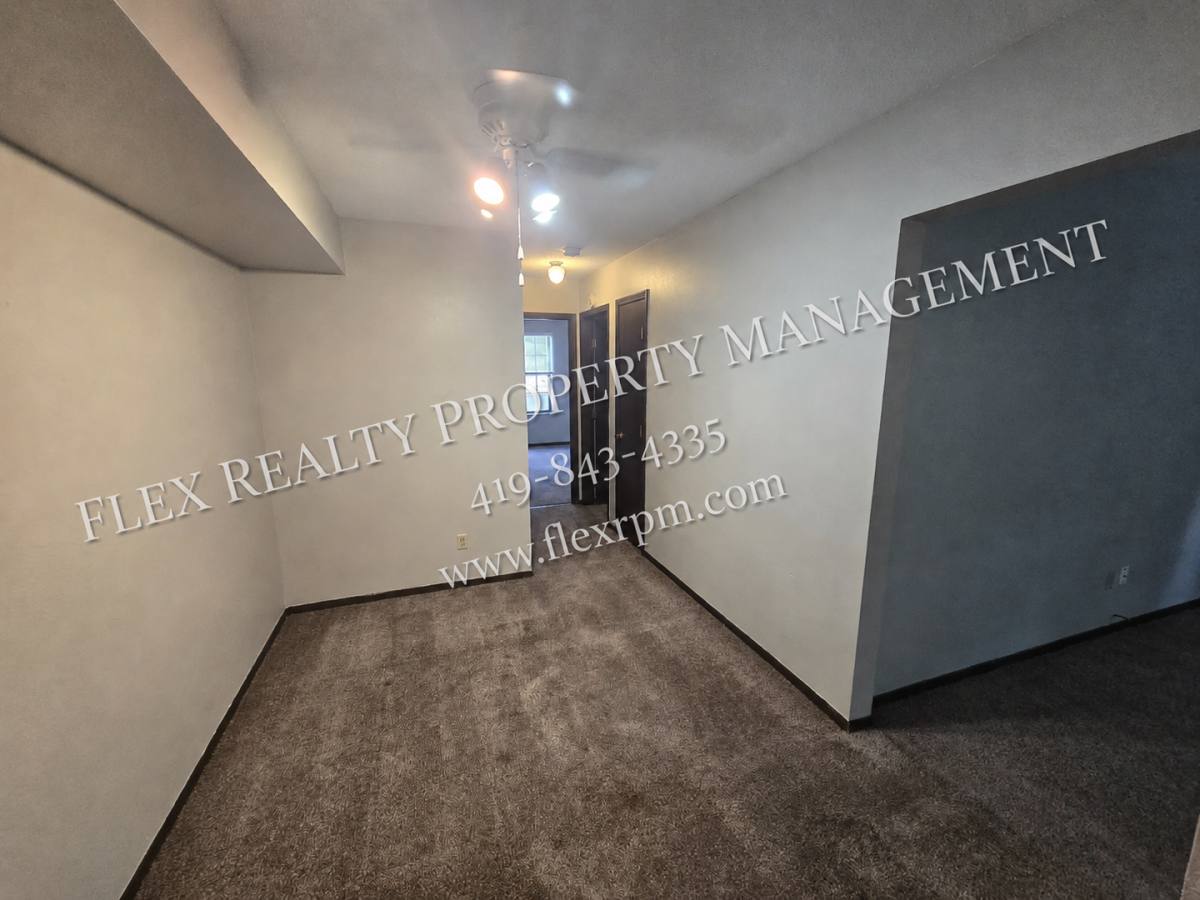 Apartment for rent at 3353 W Laskey Rd, Toledo, OH 43623