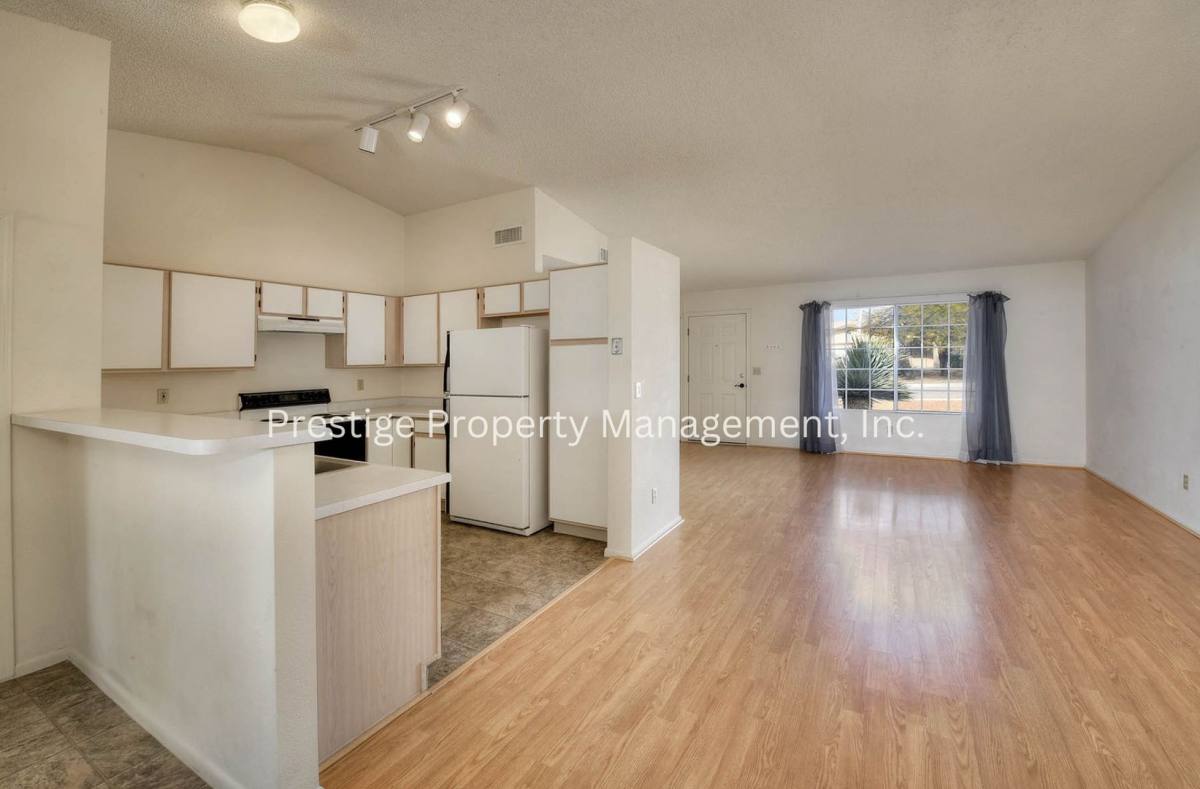 House for rent at 9660 E Azuma Way, Tucson, AZ 85747