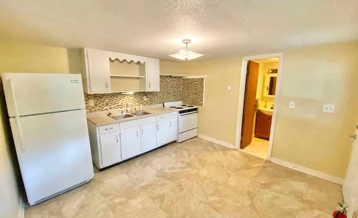 Apartment for rent at 38 Sherman St, Burlington, VT 05401