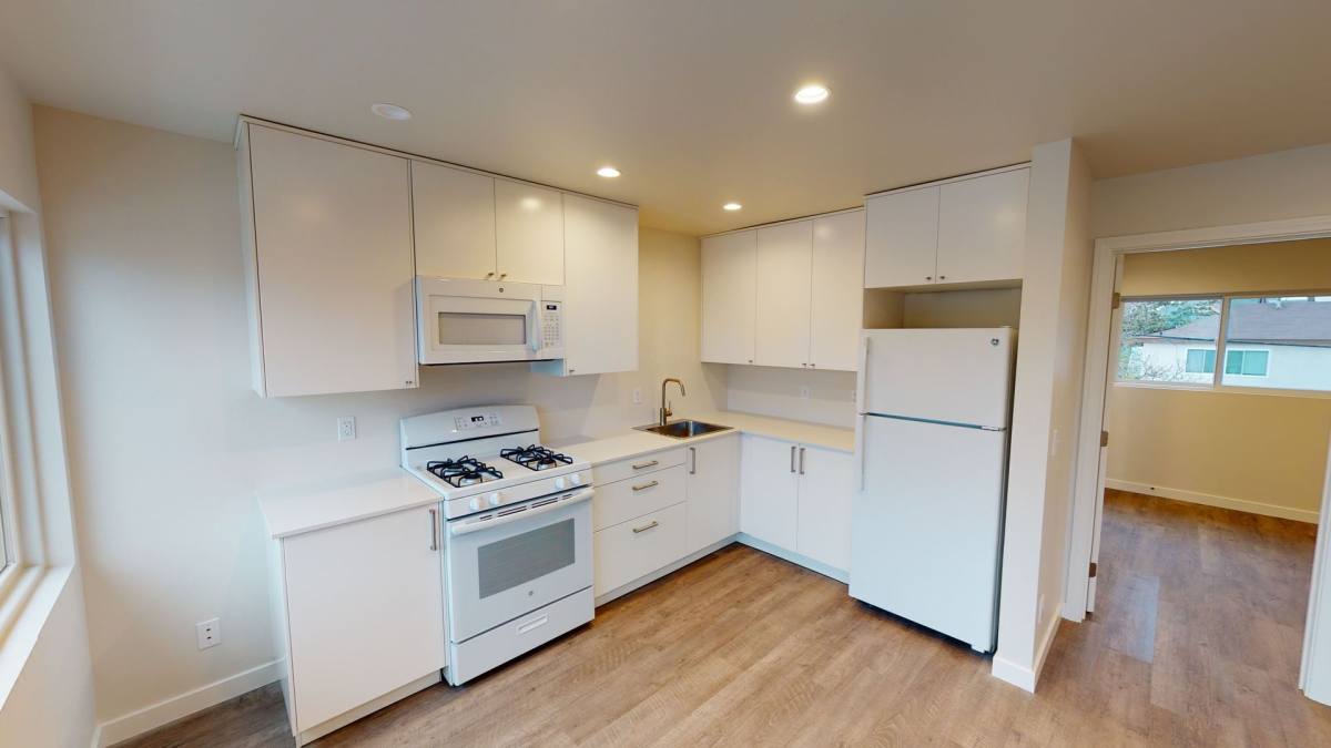 Apartment for rent at 172 C Ave #5, Coronado, CA 92118