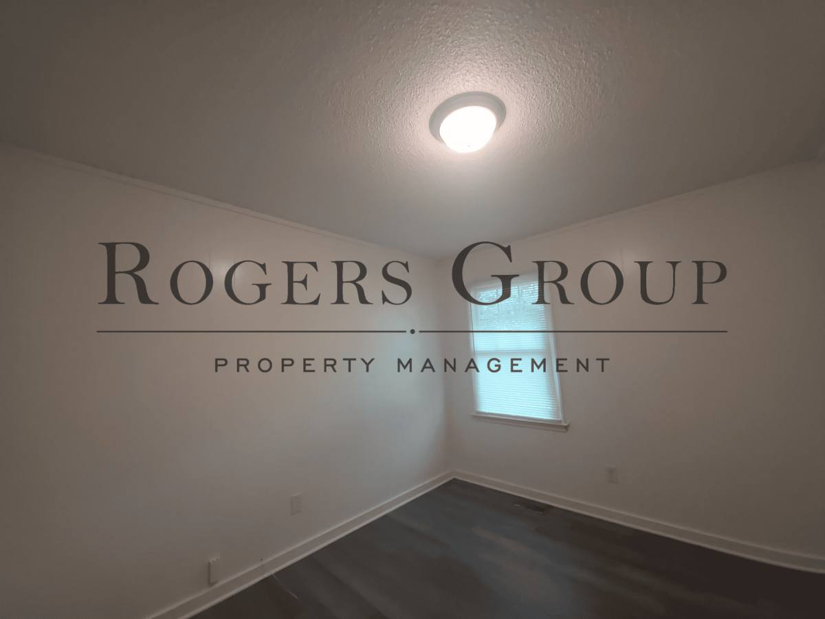 Apartment for rent at 240-242 Crozier St, Henderson, NC 27536