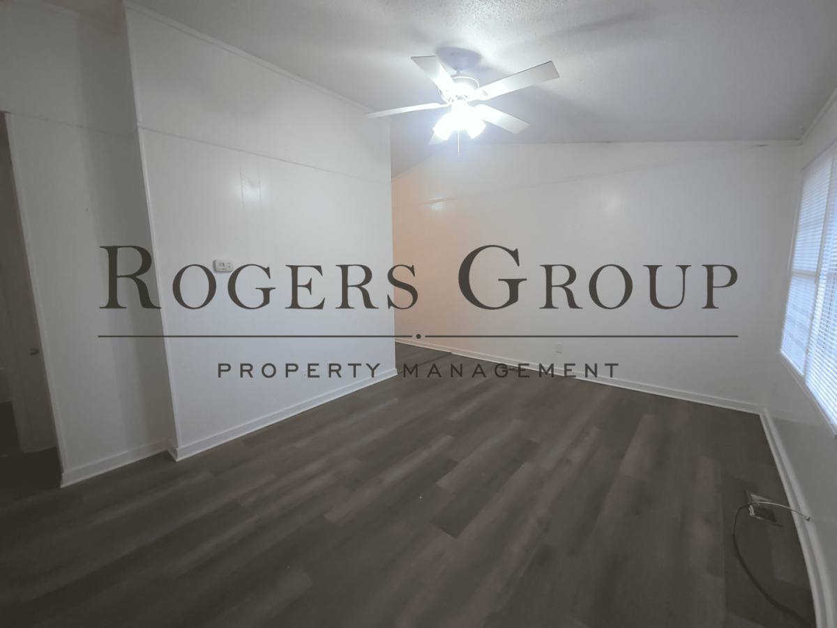 Apartment for rent at 240-242 Crozier St, Henderson, NC 27536