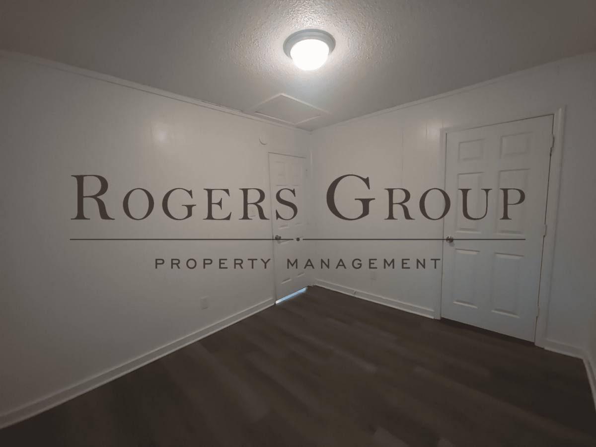 Apartment for rent at 240-242 Crozier St, Henderson, NC 27536