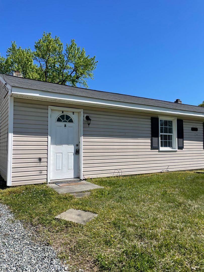 House for rent at 1011 A Tuscaloosa St, Greensboro, NC 27406