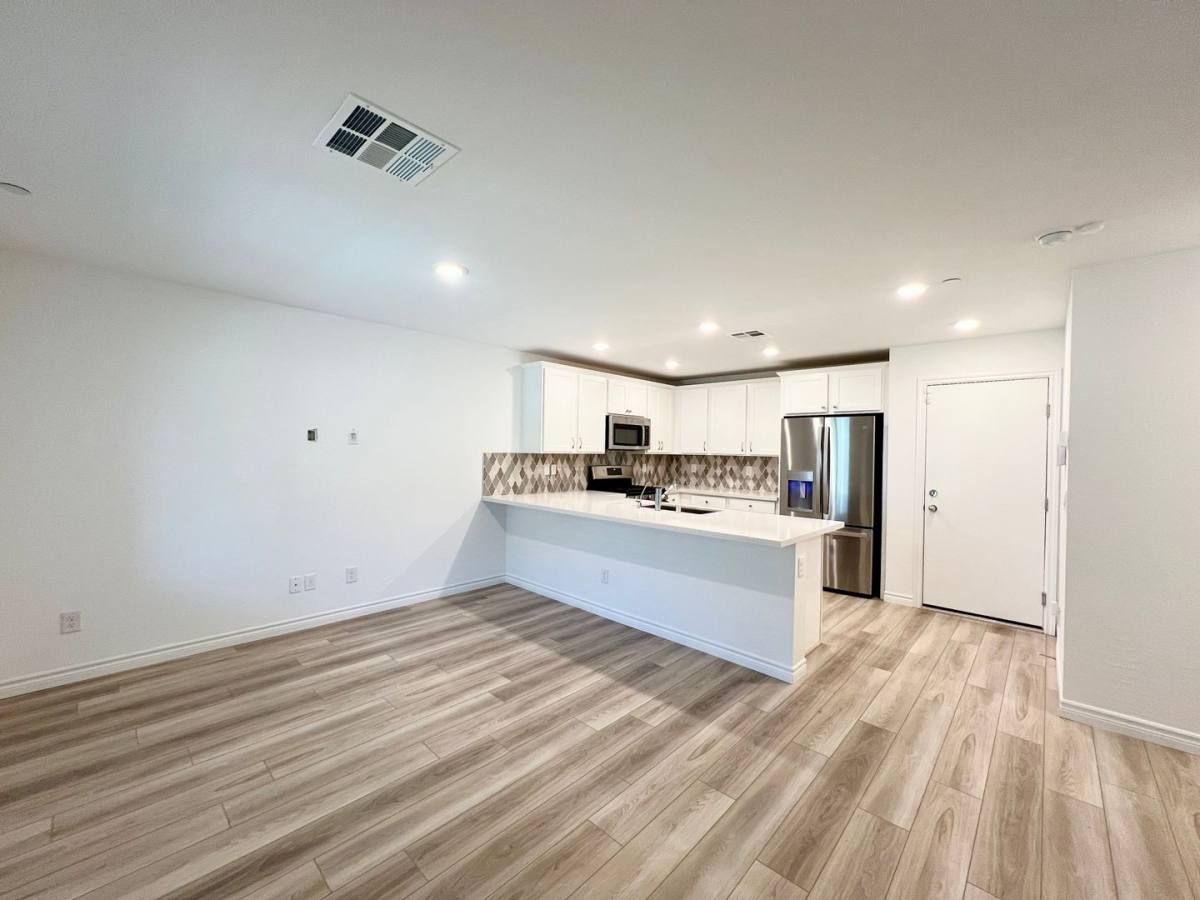 Townhouse for rent at 10773 Briset Court, Las Vegas, NV 89166