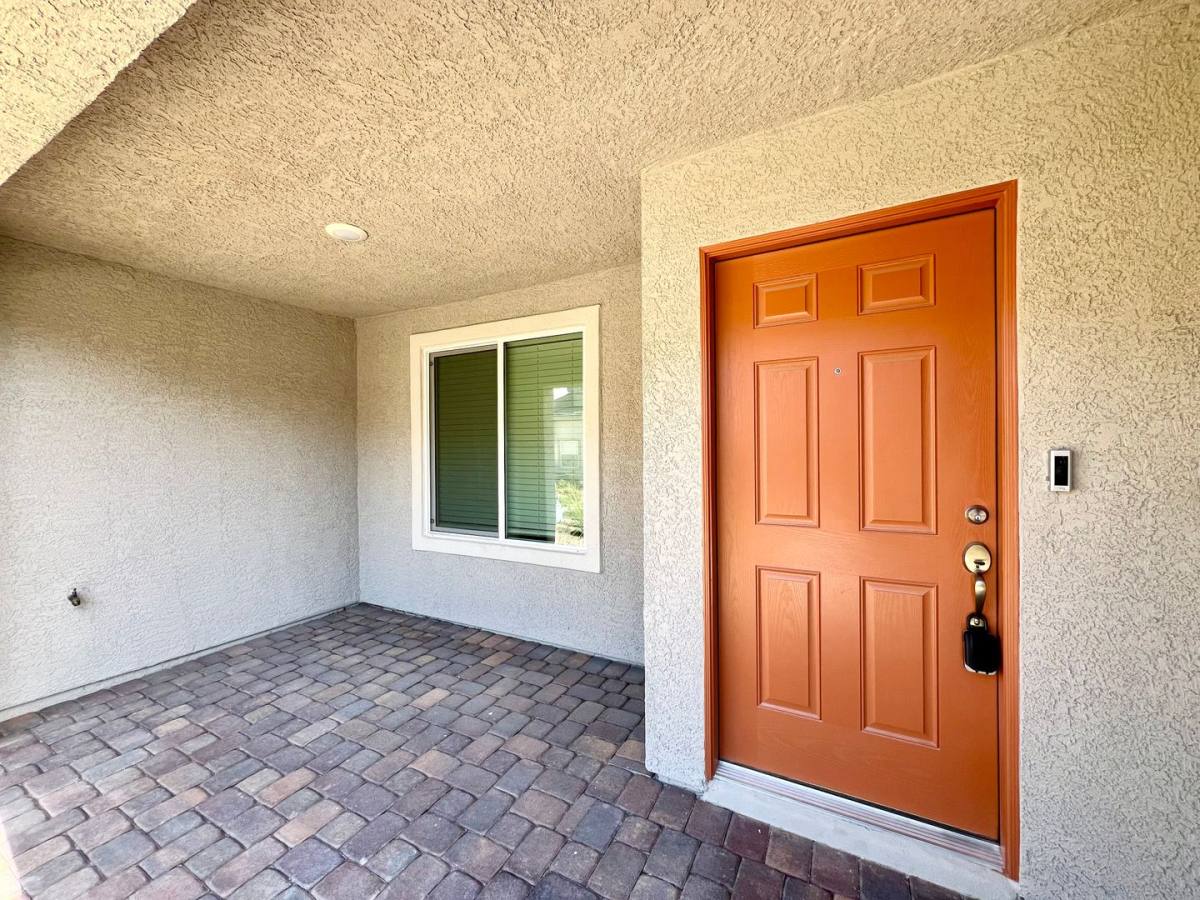 Townhouse for rent at 10773 Briset Court, Las Vegas, NV 89166
