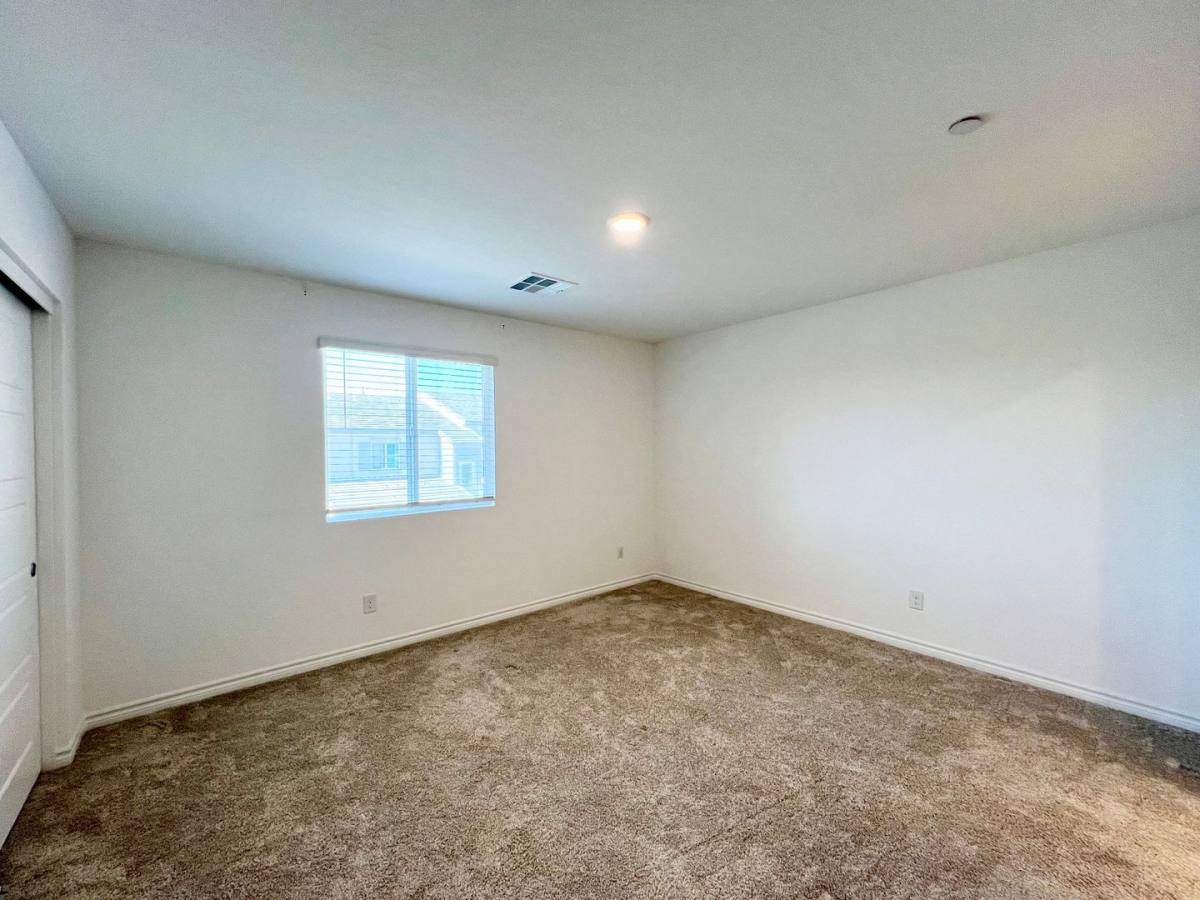 Townhouse for rent at 10773 Briset Court, Las Vegas, NV 89166
