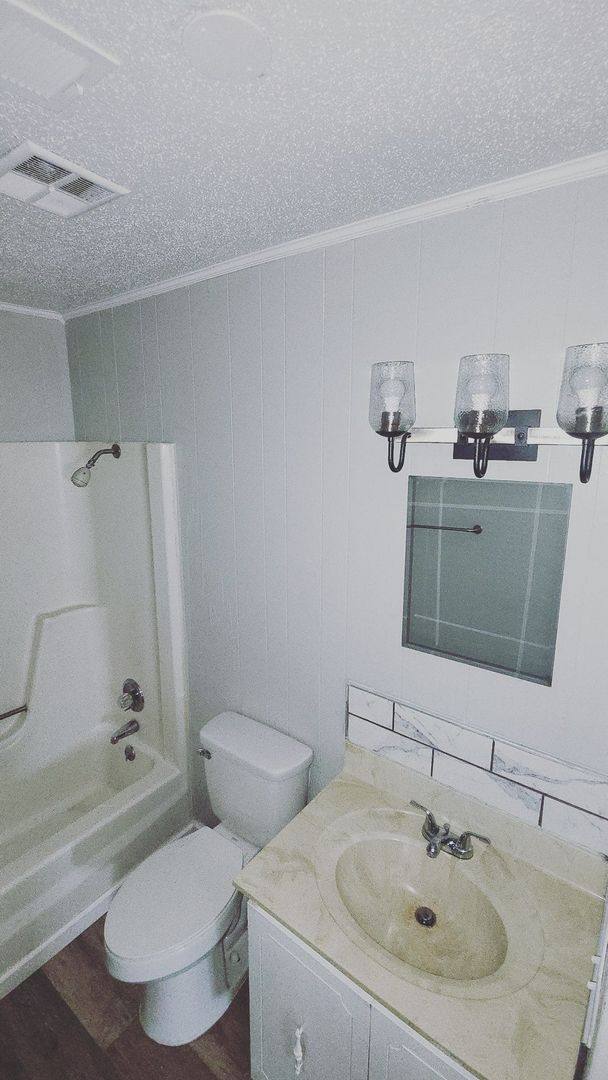 Apartment for rent at 138 Sloop St, Elkin, NC 28621