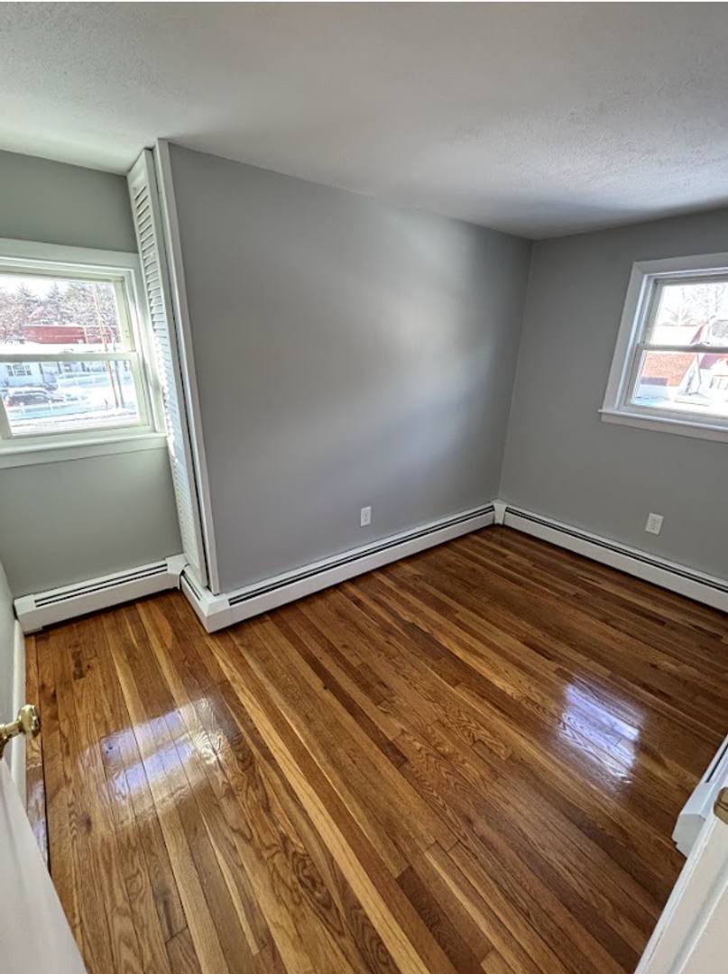 Apartment for rent at 131 Main St, Plaistow, NH 03865