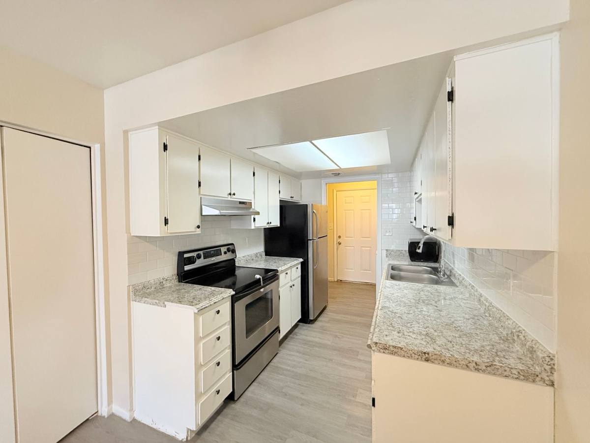Apartment for rent at 12813-12815 N 113th Ave, Youngtown, AZ 85363