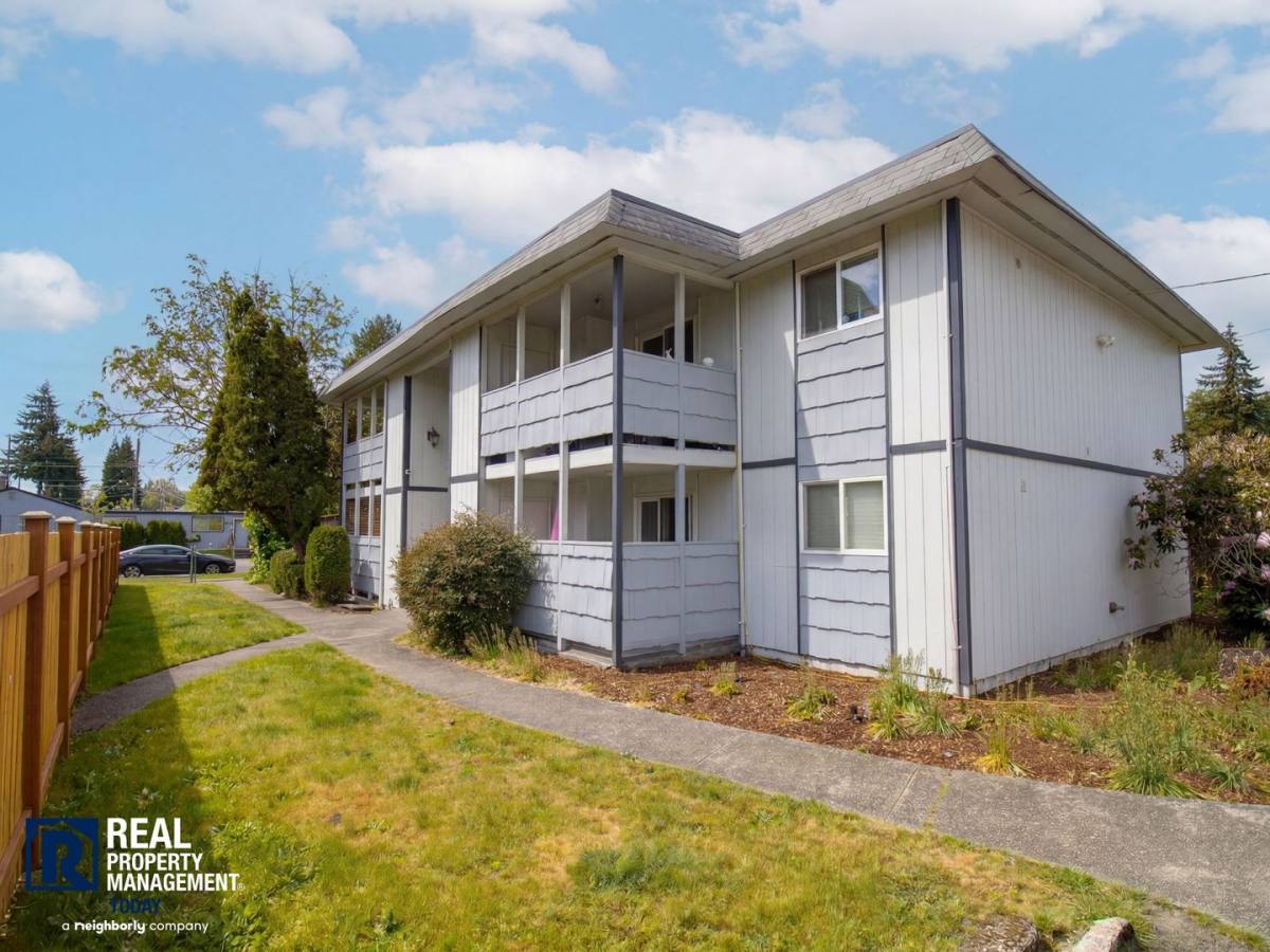 Apartment for rent at 6451 S Stevens St, Tacoma, WA 98409
