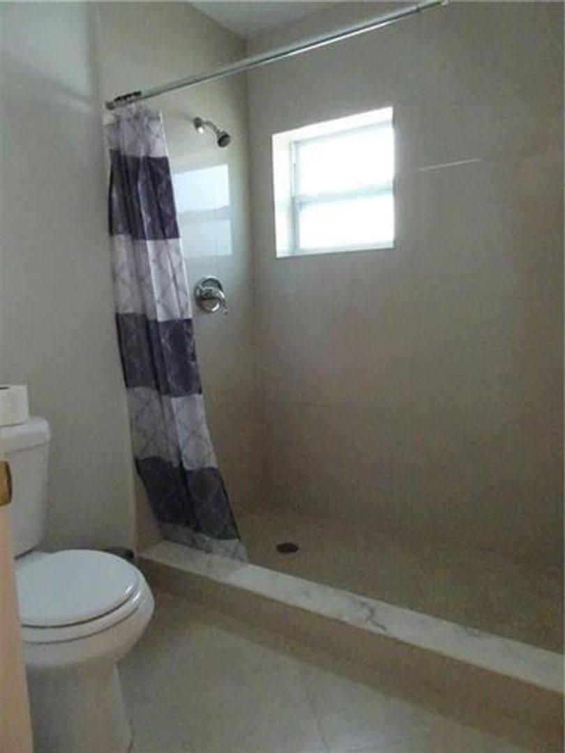 House for rent at 96 Del Rio Blvd, Boca Raton, FL 33432