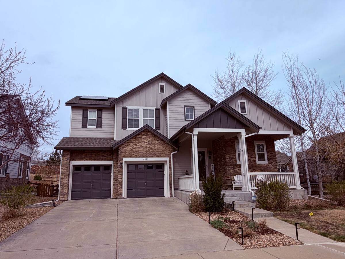 House for rent at 6897 S Riverwood Way, Aurora, CO 80016