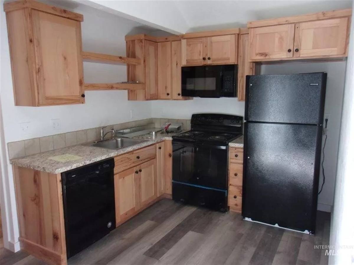 Apartment for rent at 784 - 800 S, Mountain Home, ID 83647