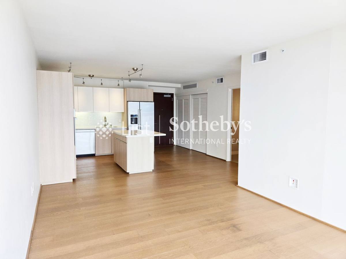 Apartment for rent at 888 Kapiolani Blvd, Honolulu, HI 96813