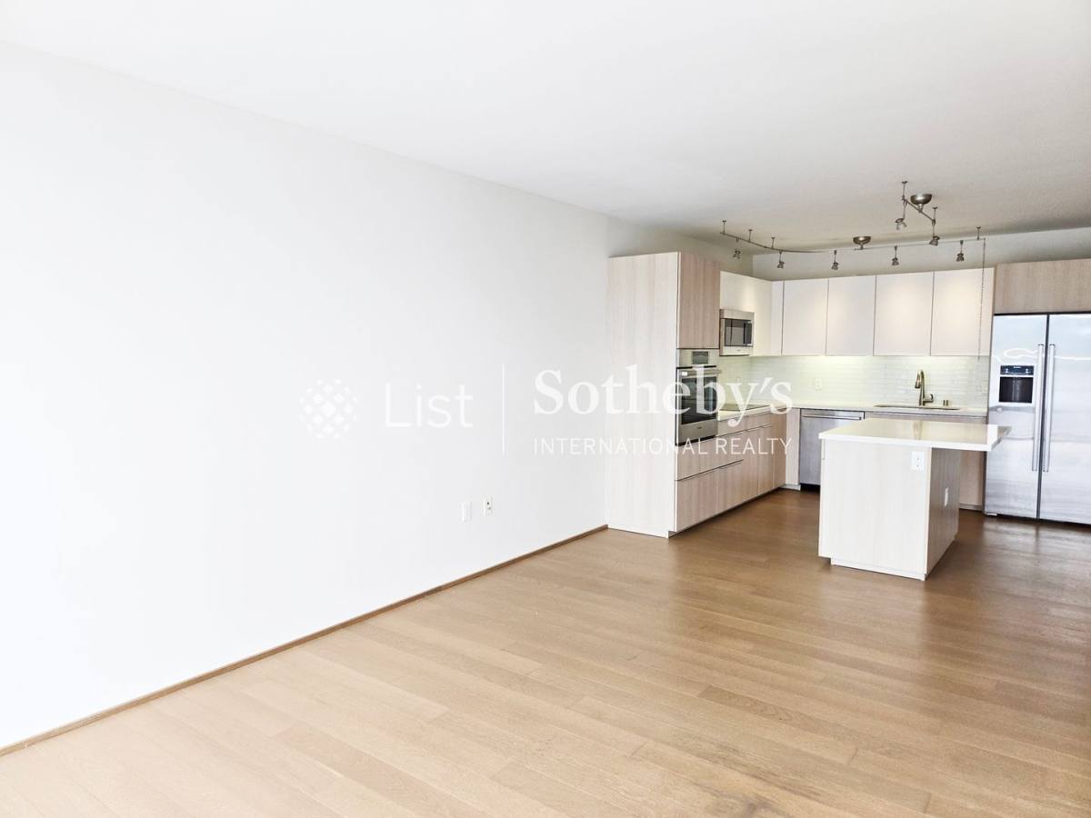 Apartment for rent at 888 Kapiolani Blvd, Honolulu, HI 96813