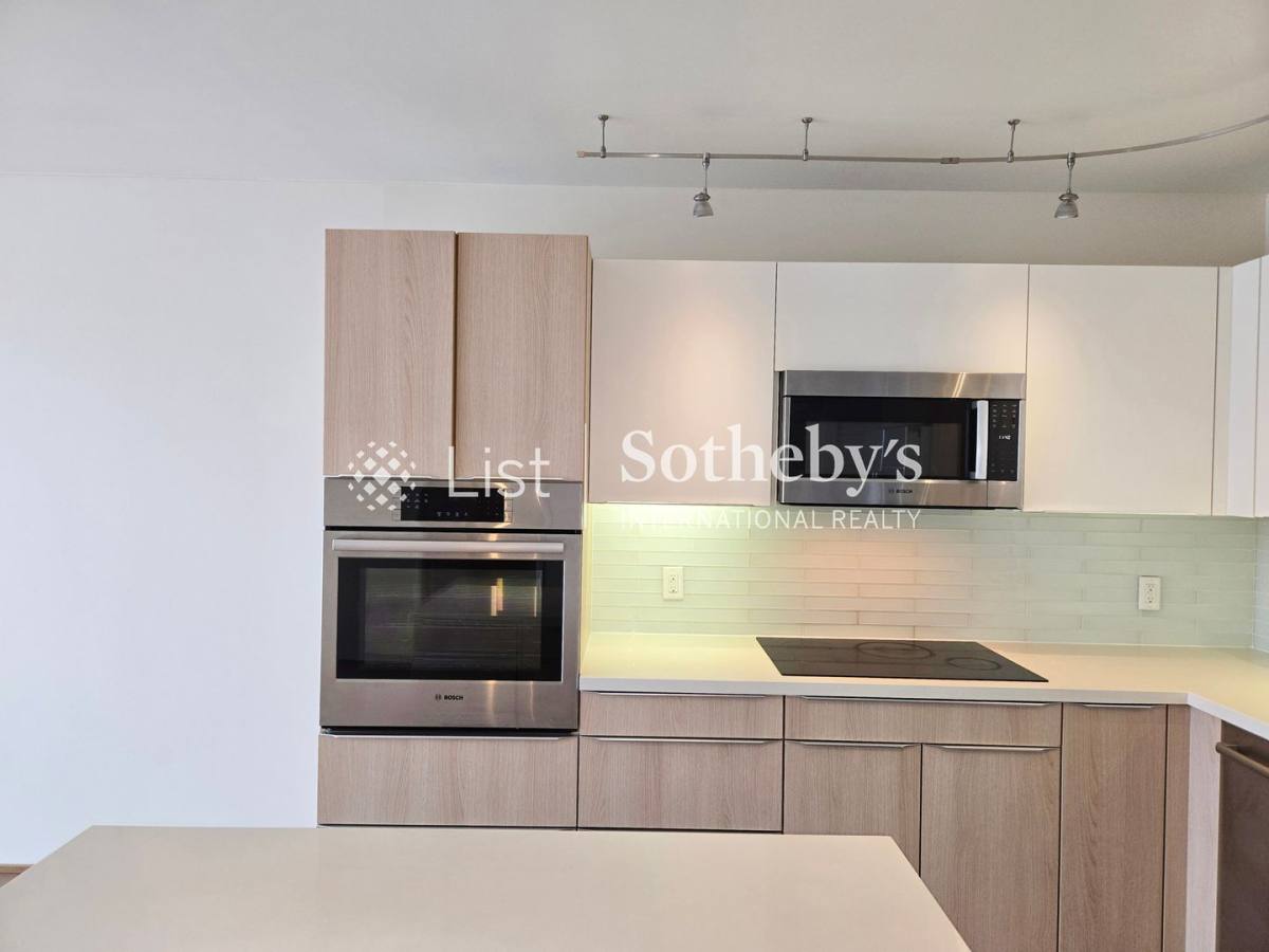 Apartment for rent at 888 Kapiolani Blvd, Honolulu, HI 96813