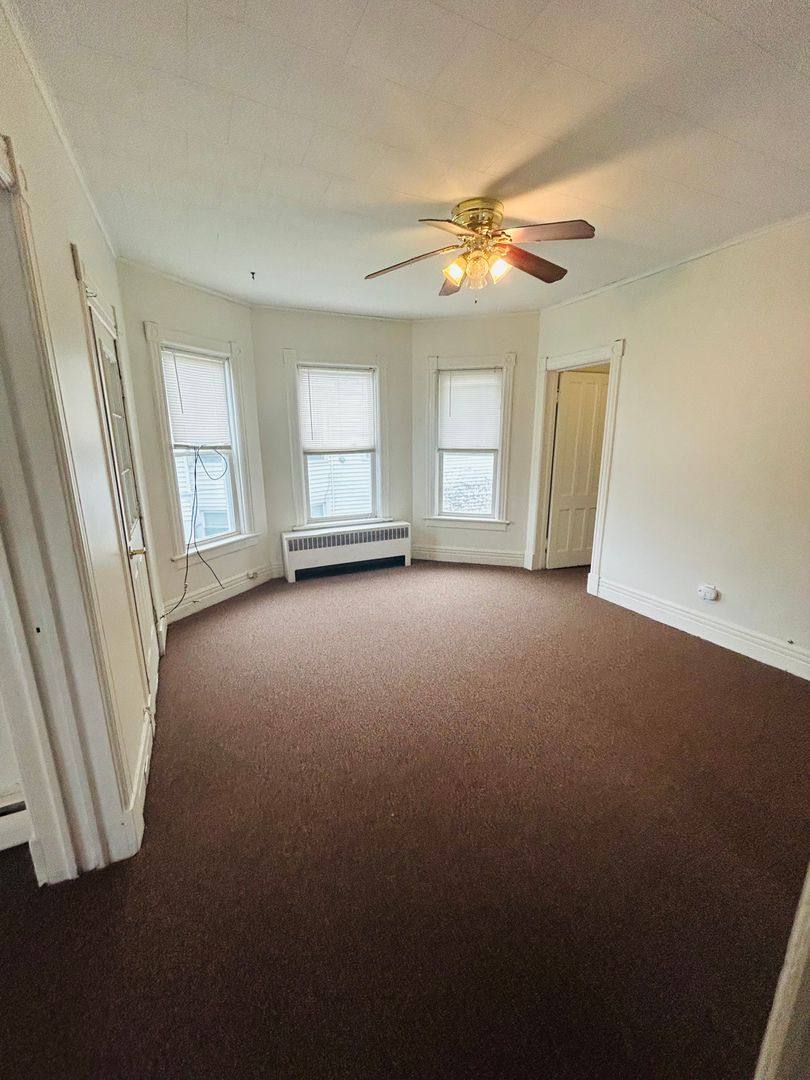 Apartment for rent at 219 W Main St, Amsterdam, NY 12010