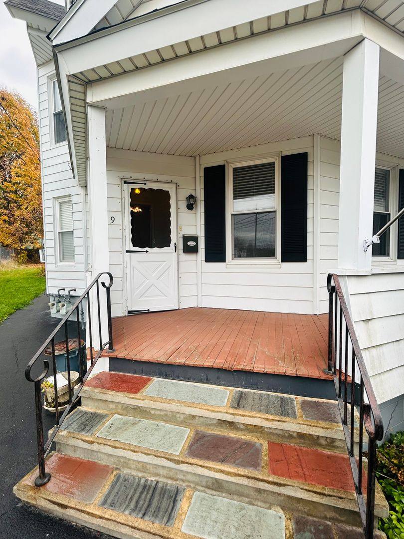 Apartment for rent at 219 W Main St, Amsterdam, NY 12010