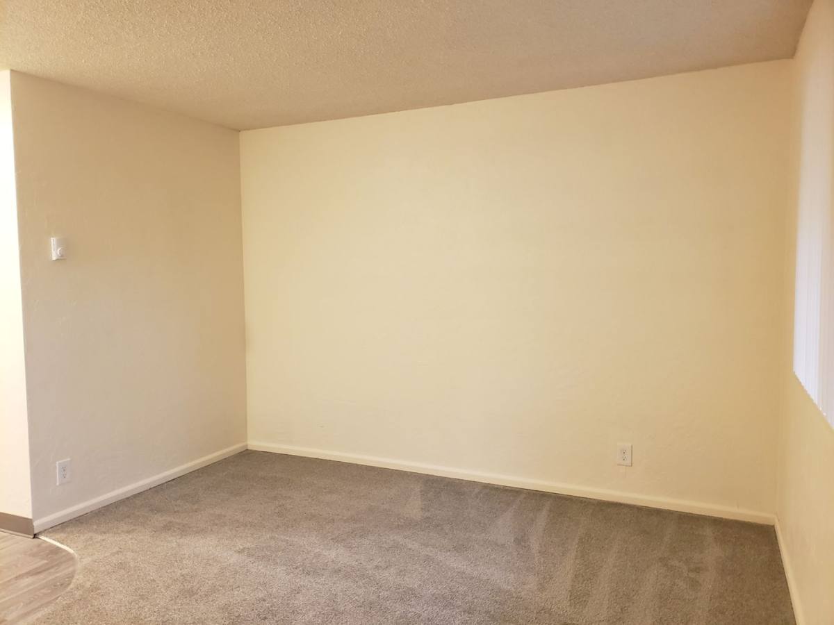 Apartment for rent at 550 E 14th Ave, Eugene, OR 97401