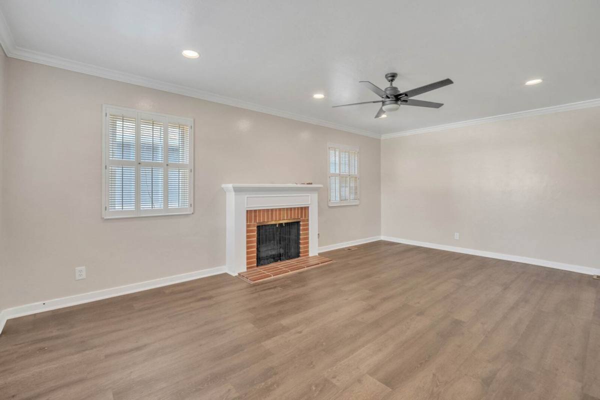 House for rent at 4620 B St, Sacramento, CA 95819