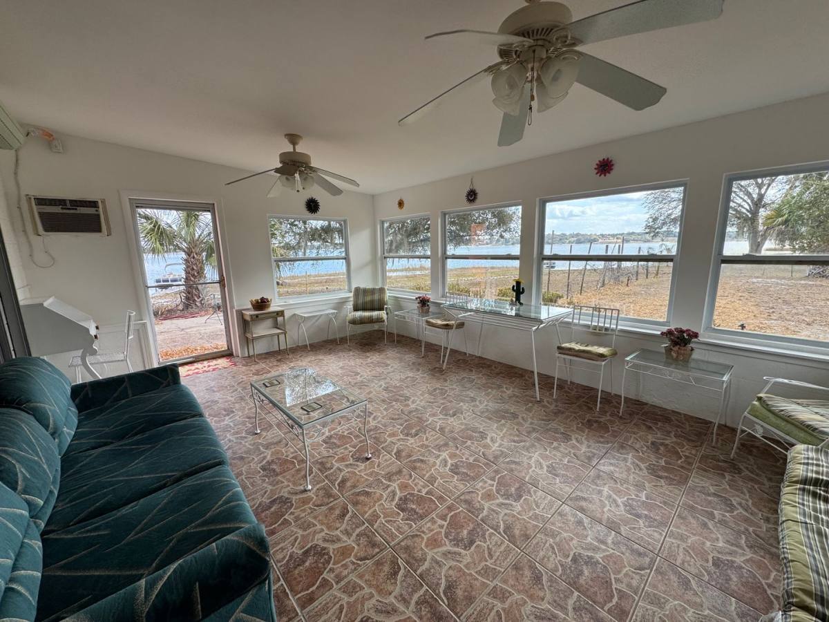House for rent at 624 N Crooked Lake Dr, Babson Park, FL 33827