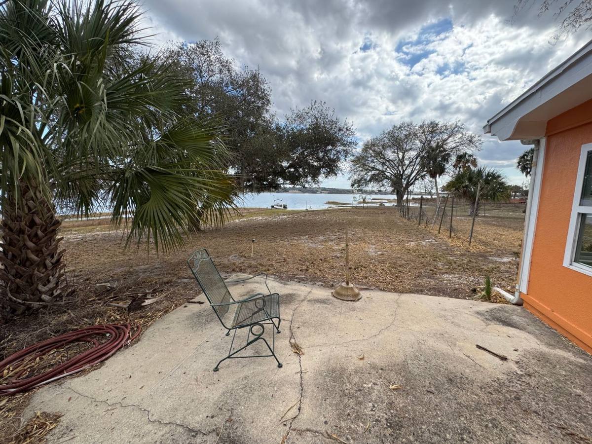 House for rent at 624 N Crooked Lake Dr, Babson Park, FL 33827