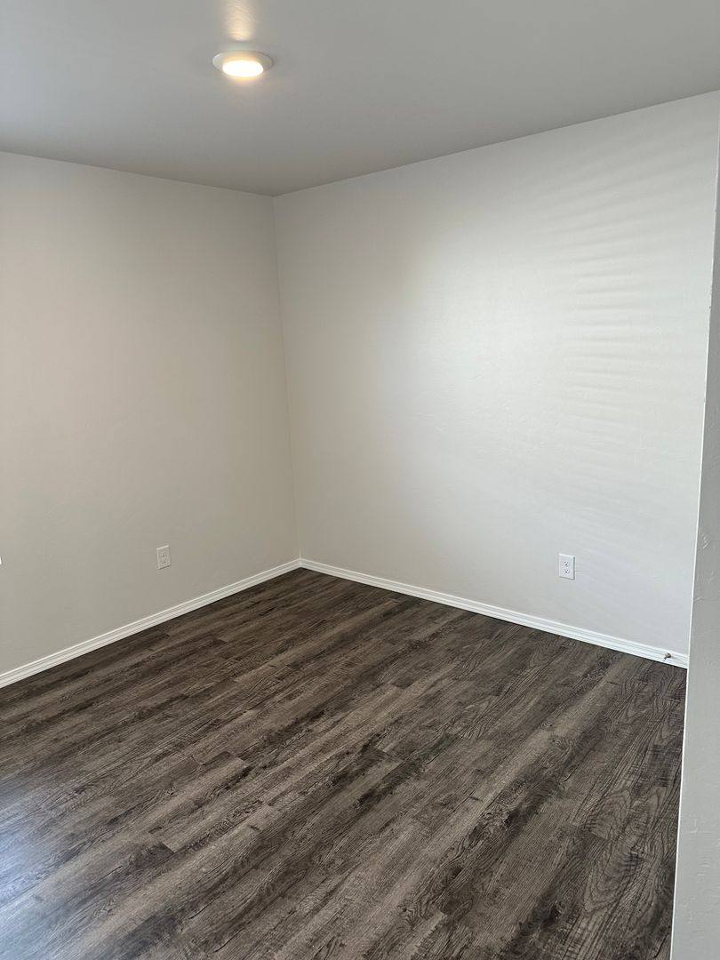 House for rent at 10304 NW 18th St, Yukon, OK 73099