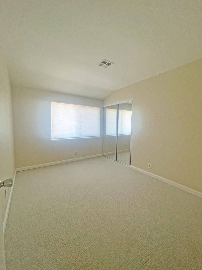 House for rent at 975 Perrelli St, Gilroy, CA 95020