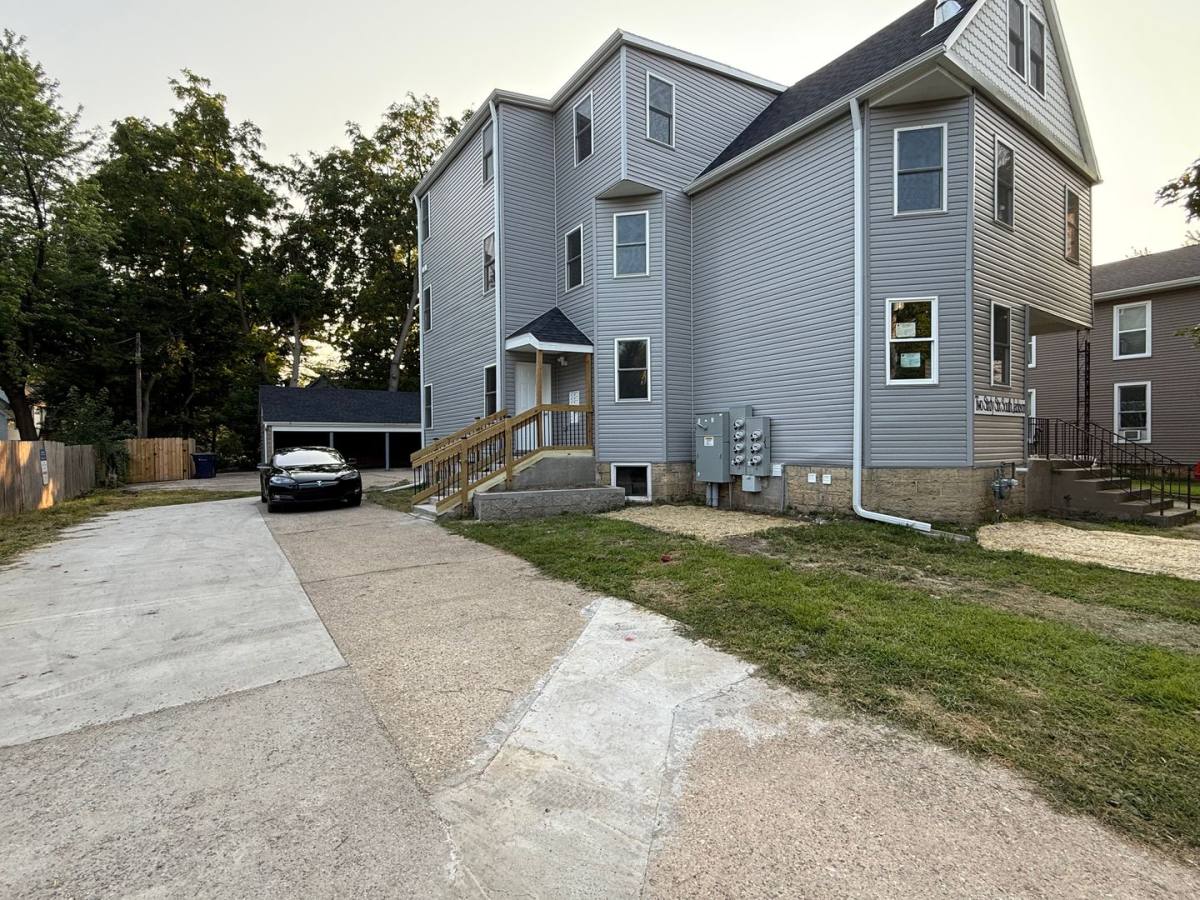 Apartment for rent at 266 S Jackson St, Janesville, WI 53548