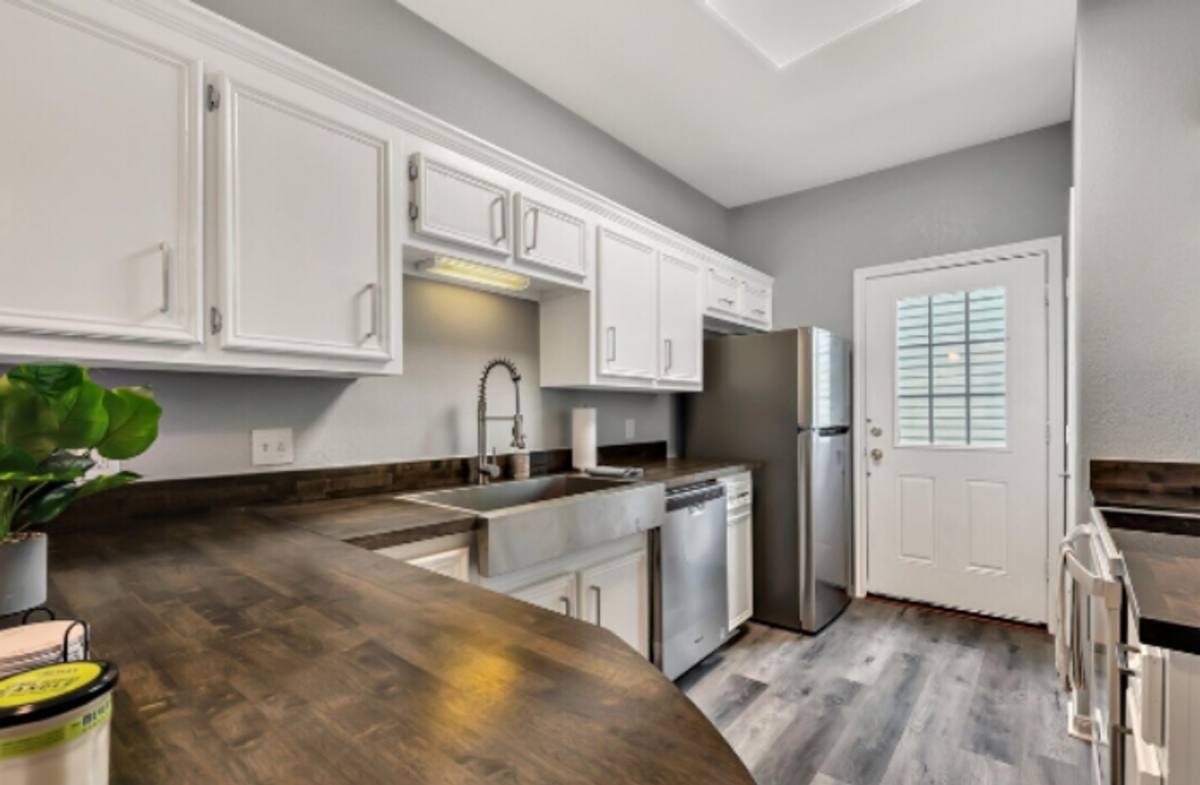 Townhouse for rent at 1506 James Ave #A, Waco, TX 76706