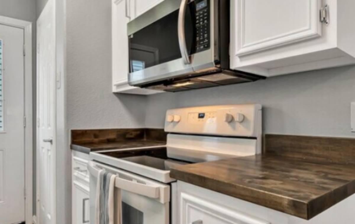 Townhouse for rent at 1506 James Ave #A, Waco, TX 76706