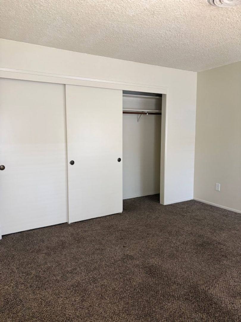 Condo for rent at 2800 Barrington St, Bakersfield, CA 93309