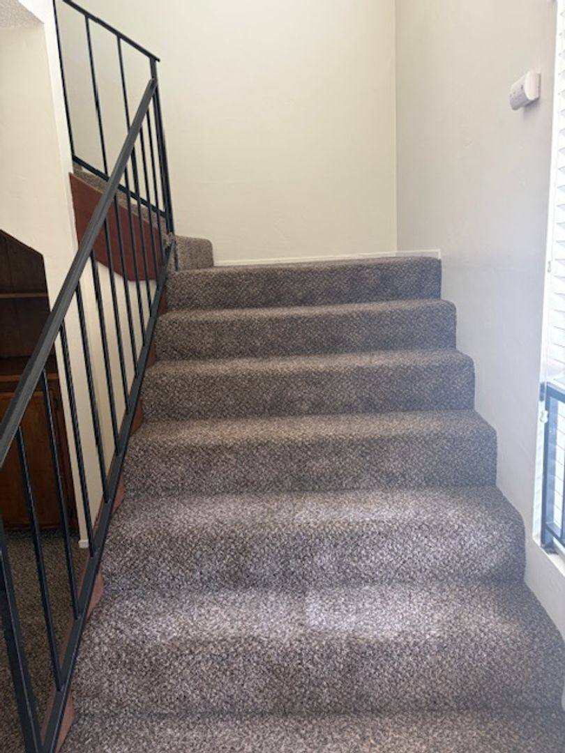 Condo for rent at 2800 Barrington St, Bakersfield, CA 93309